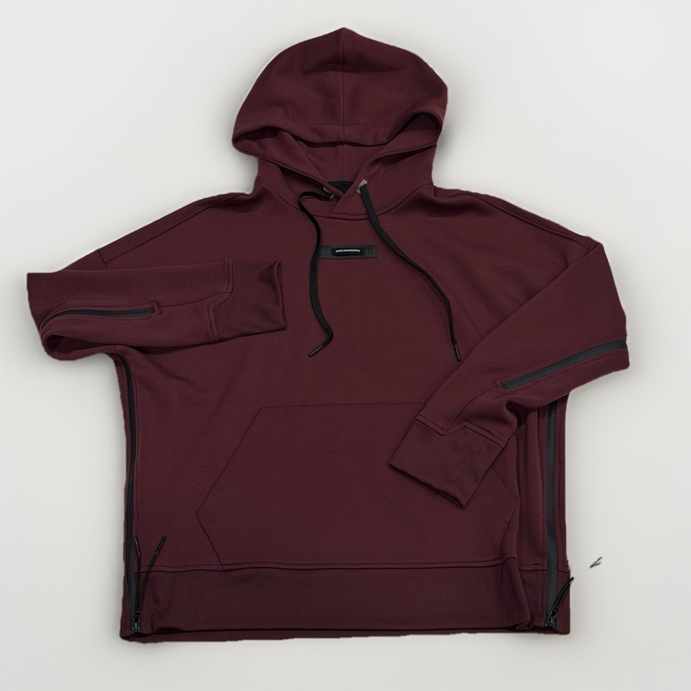 Women's On Cloud Swiss Engineering Pullover Hoodie Sweatshirt Maroon Red Size S